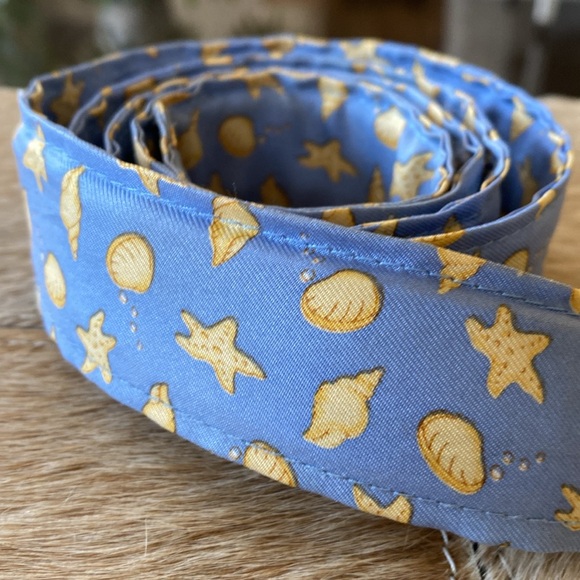 100% Silk Starfish and Seashell D-Buckle Belt. Size Large - Picture 4 of 7